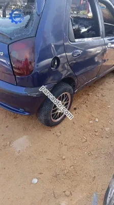 Fiat Palio sağ arka çamurluk kesme