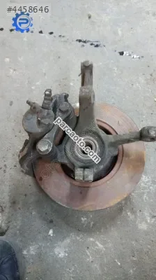 Renault 19 sağ ön taşıyıcı