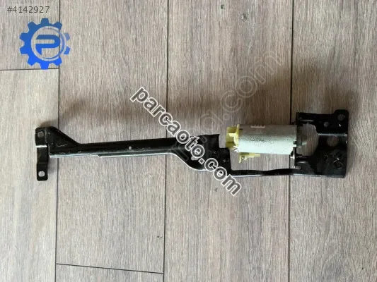Koltuk Ayar Motoru VW Audi Seat Skoda Porsche 0130002650