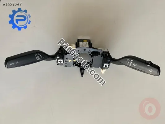 Audi a3 far ve sinyal kolu orijinal çıkm parça 8v0953521bt