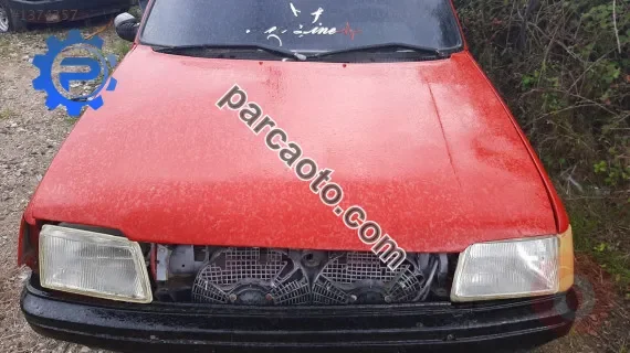 peugeot 205 çıkma motor kaputu