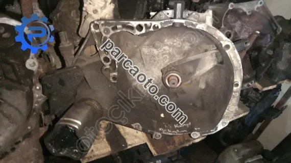 Renault kango 1.5 arkadan marşlı manuel şanzıman yedek parça