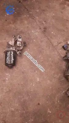 hyundai admire çıkma ön cam silgeç motoru
