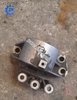 Citroen nemo hdi 1.4 çıkma üst motor kulağı