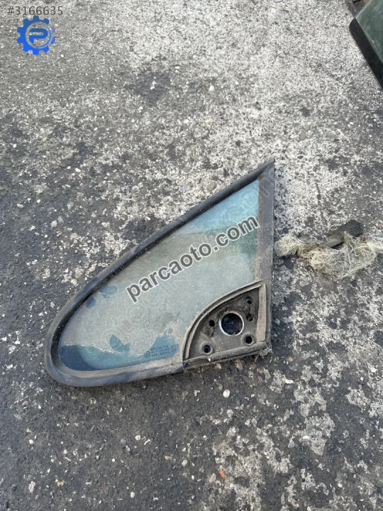 Peugeot 307 Kelebek Cam Ön - Samsun Tekkeköy