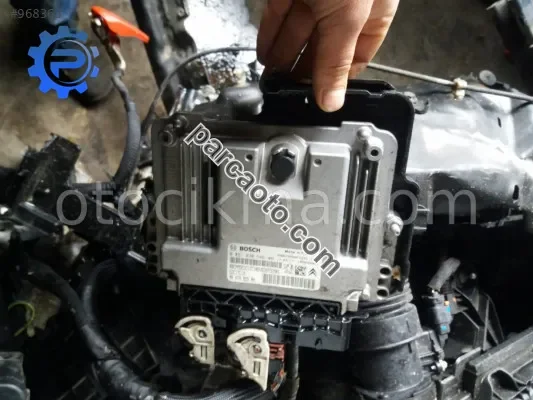 2018 peugeot 301 1.6 euro dizel çıkma motor beyni