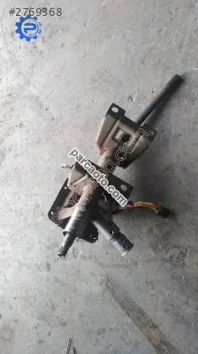Clio 1-2 direksiyon sutunu yedek parça