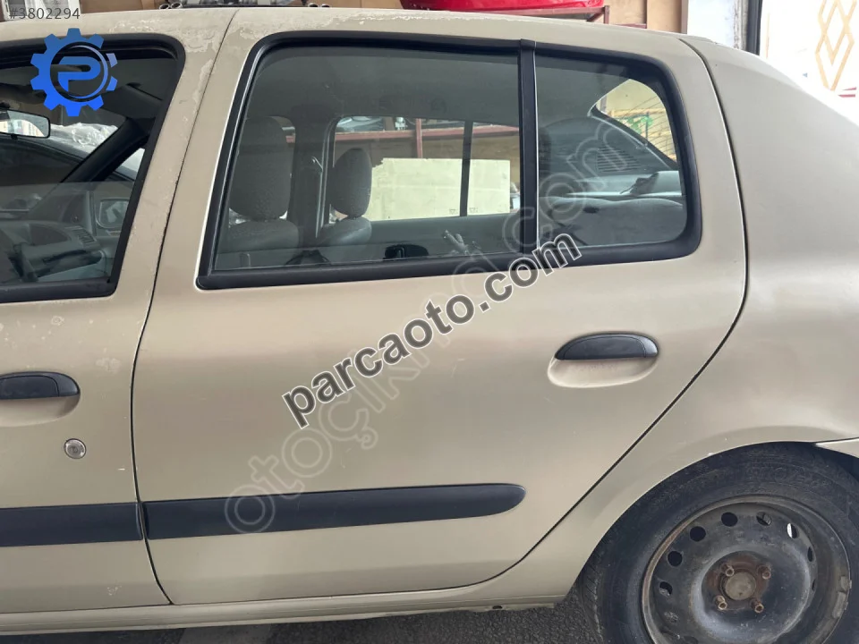 Renault clio 2 symbol 1999-2009 Sol arka kapı hatasız CLİO PARÇA Renault clio 2 symbol 1999-2009 Sol arka kapı hatasız CLİO PARÇA