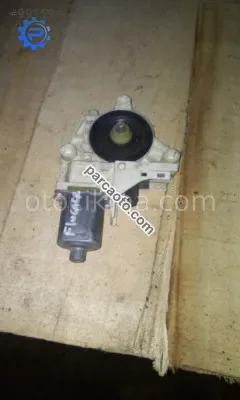 renault fluence çıkma sağ arka cam motoru