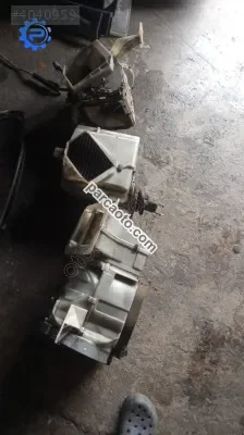 Mazda 929 kalorifer kutusu