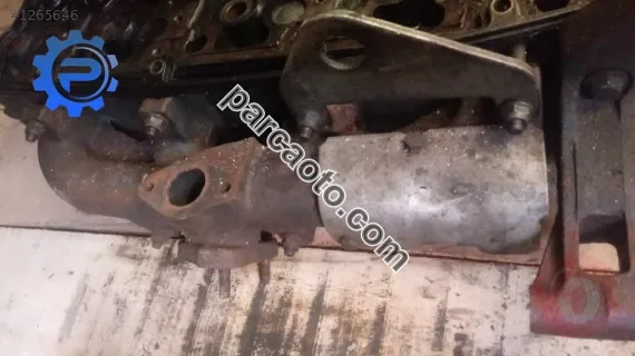 mahindra çıkma egzoz manifold