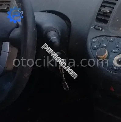 2002 2007 nissan primera tekno çıkma kontak girişi