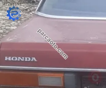 1983 model honda accord 1.6 çıkma bagaj marka yazısı