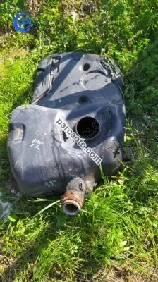 E34 yakıt deposu çıkma