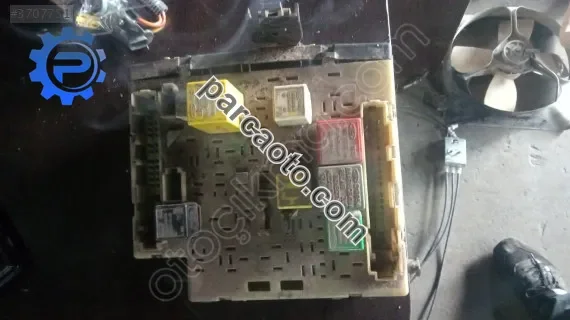 Ford escort sigorta tablasi eski tip klimasız yedek parça
