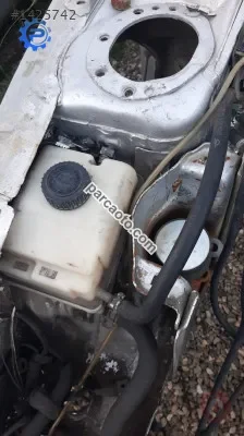 peugeot 306 çıkma direksiyon yağ bidonu