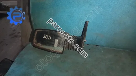 Pejo 205 sol ayna manuel çıkma