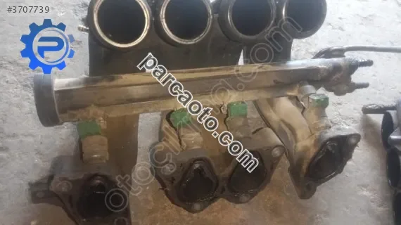 Golf 4,bora 1.6 akl enjektör kütük set yedek parça