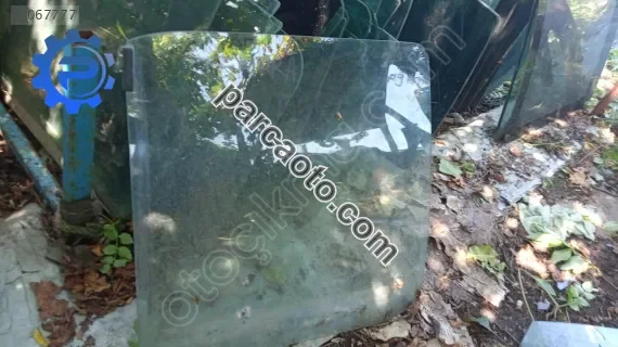 Tempra sağ arka kapı camı yedek parça