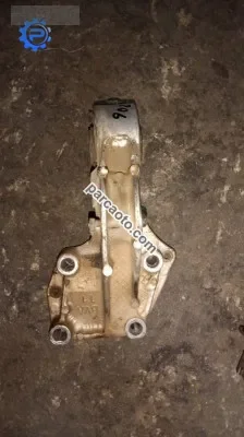 Peugeot 206 1.4 benzinli sağ akis braket tutucu