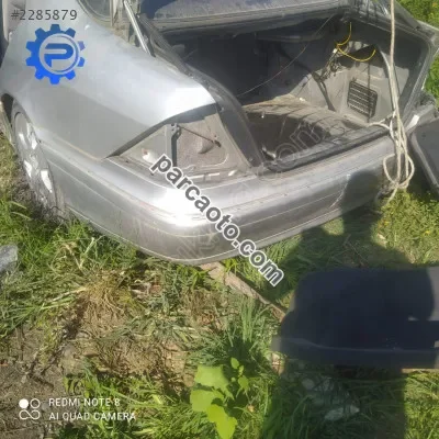 S400 kesme sol arka çamurluk çıkma