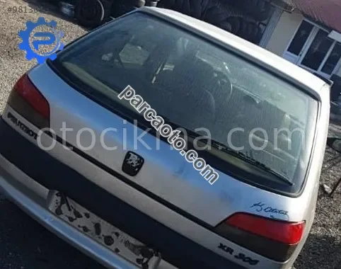 1998 peugeot 306 1.8 otomatik çıkma bagaj kapağı