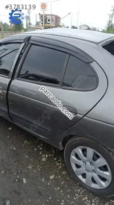 Renault Megane 1 Sol Arka Kapı Yedek Parça - Çıkma