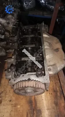 Pejo 205 1.1 silindir kapak yedek parça