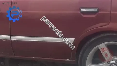 1983 model honda accord 1.6 çıkma sol arka kapı bandı