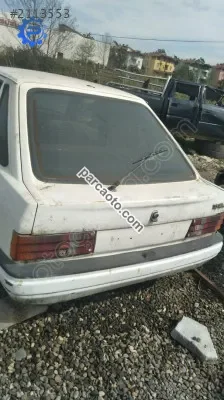 Ford escort bagaj kapağı hb 90 model çıkma