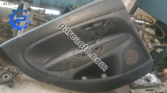 Fiat Linea sol arka kapı döşeme