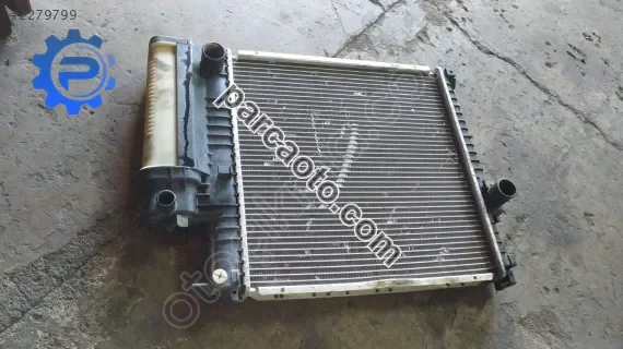 BMW e34 su radyatörü çıkma