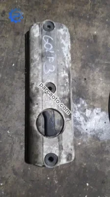 volkswagen golf3 çıkma külbütör kapağı