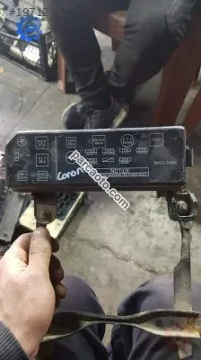 Toyota corona sigorta kutusu çıkma