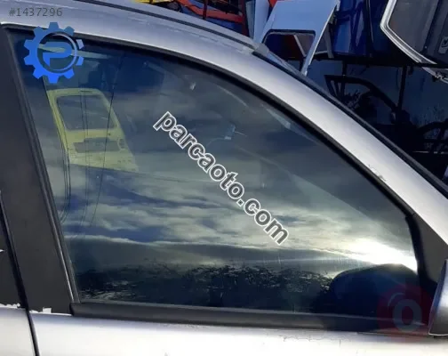 fiat palio çıkma sağ ön kapı camı