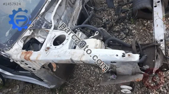 peugeot 306 hb kesme sağ ön podye