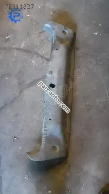 Mondeo bagaj üst plastigi  çıkma