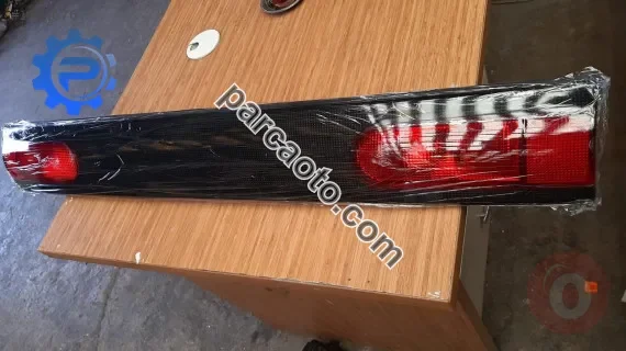 renault r19 sedan sıfır arka ışık bandı reflektör