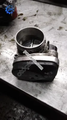 Bmw x3 24 gaz kelebeği yedek parça