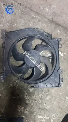 Renault Clio 3 Radyatör Fanı çıkma