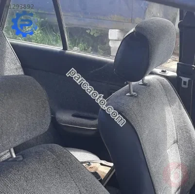 1988 model mazda 323 1.6 çıkma ön takım koltuk başlığı