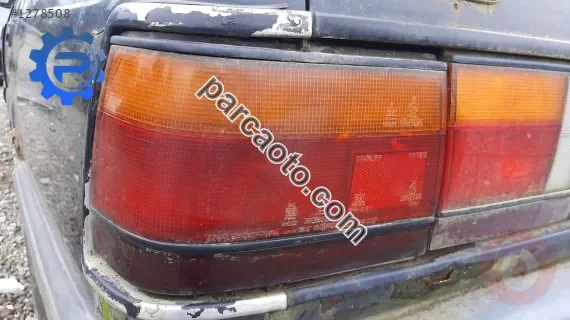 mazda 929 çıkma sol dış stop lambası