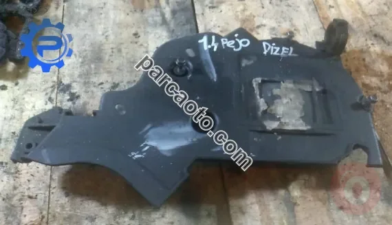 ford fiesta 1.4 hdi çıkma triger kapağı plastik