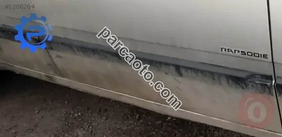 dacia solenza 1.4 çıkma sağ ön kapı bandı