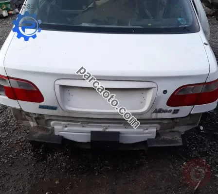 2005 model fiat albea 1.6 16v çıkma dolu bagaj kapağı