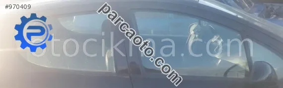 2009 model peugeot 207 1.4 çıkma sağ takım kapı camı