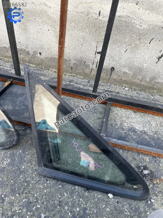 Opel Zafira Kelebek Cam Ön - Samsun Tekkeköy