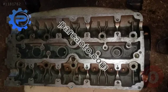 opel corsa 1.6 16v z16xe çıkma silindir kapağı