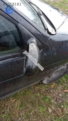 2001 renault megane 1 çıkma sağ ayna elektrikli