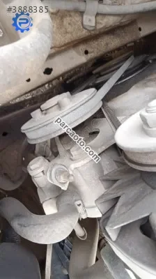 Renault 19  karbüratörlü direksiyon pompasi yedek parça